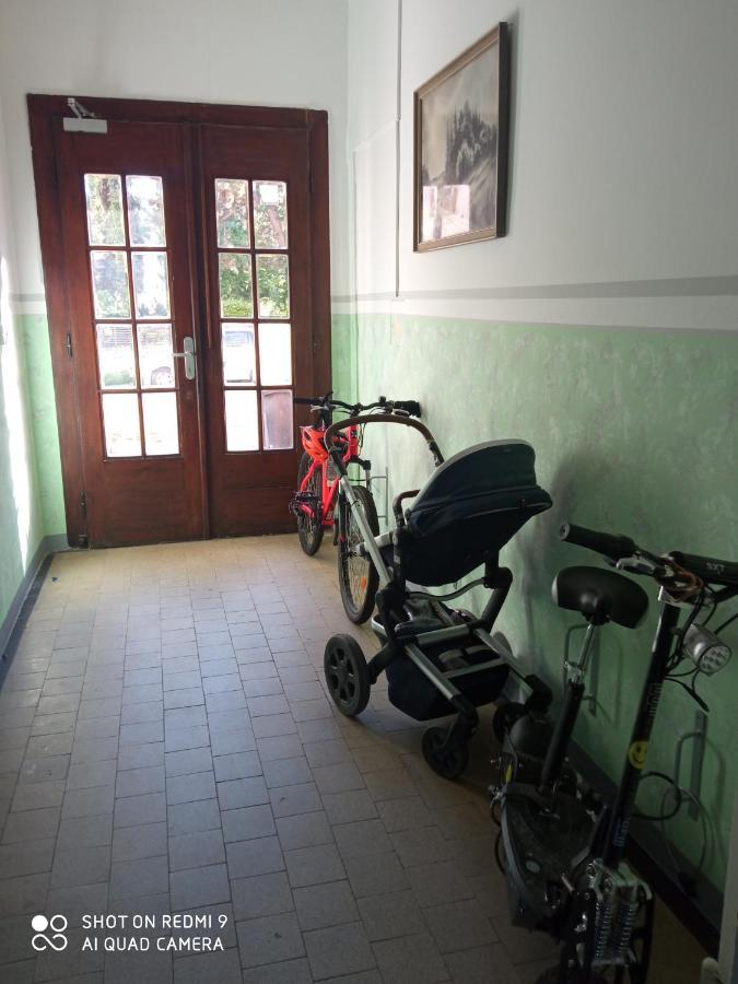 Ubytovani Na Spravnem Miste 兹诺伊莫 外观 照片