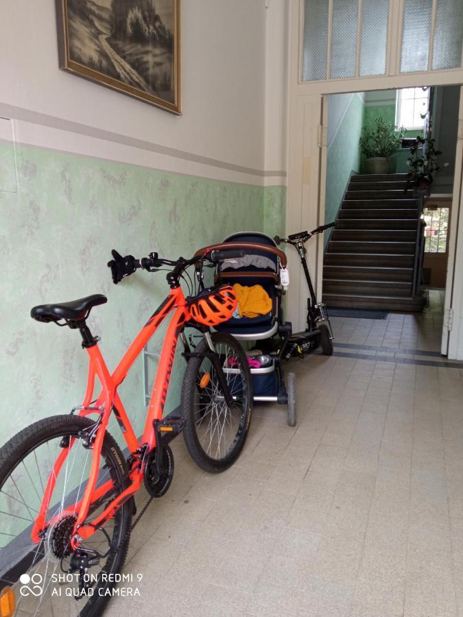 Ubytovani Na Spravnem Miste 兹诺伊莫 外观 照片
